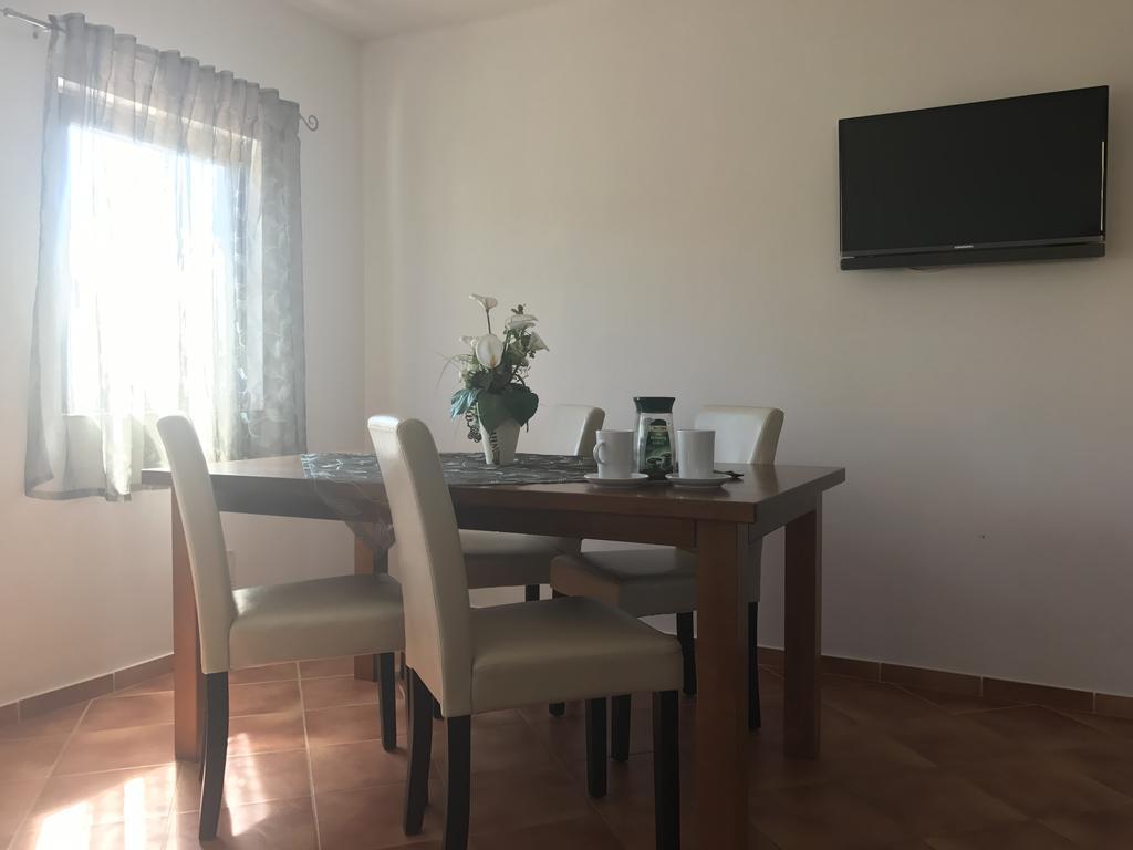 Apartments Miljak Fazana Exterior photo